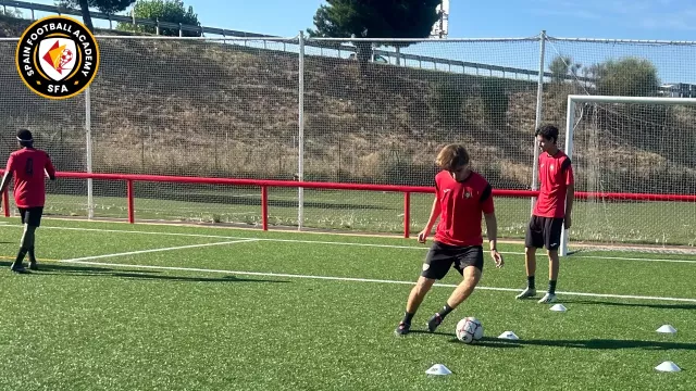 Galería de la Academia de Fútbol de Madrid | Fotos del equipo de la SFA | es
